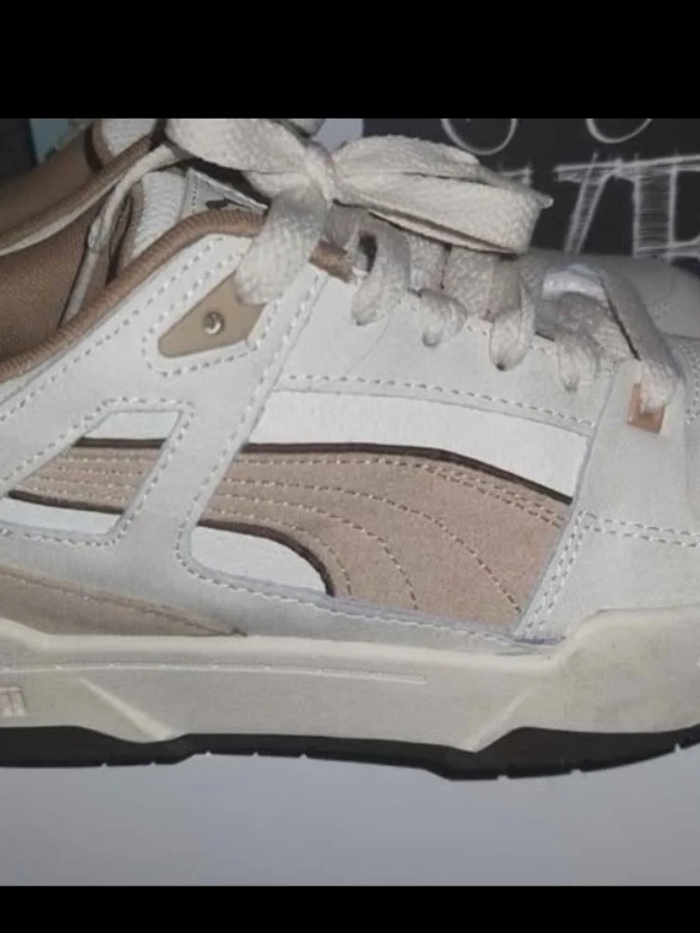 Puma Sneakers
